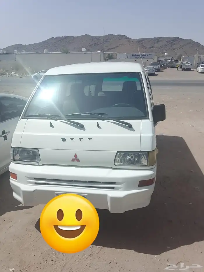 مستبيشي باص ركاب صغير ال300 0