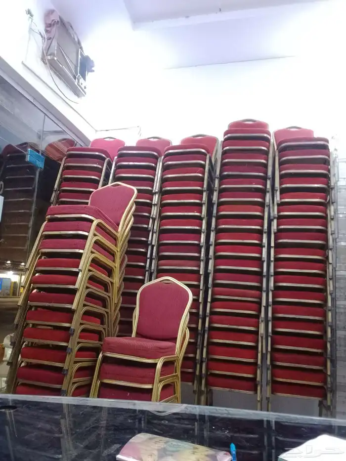 افراح بن مالك لتأجير الكراسي والطاولات والجلسات 0