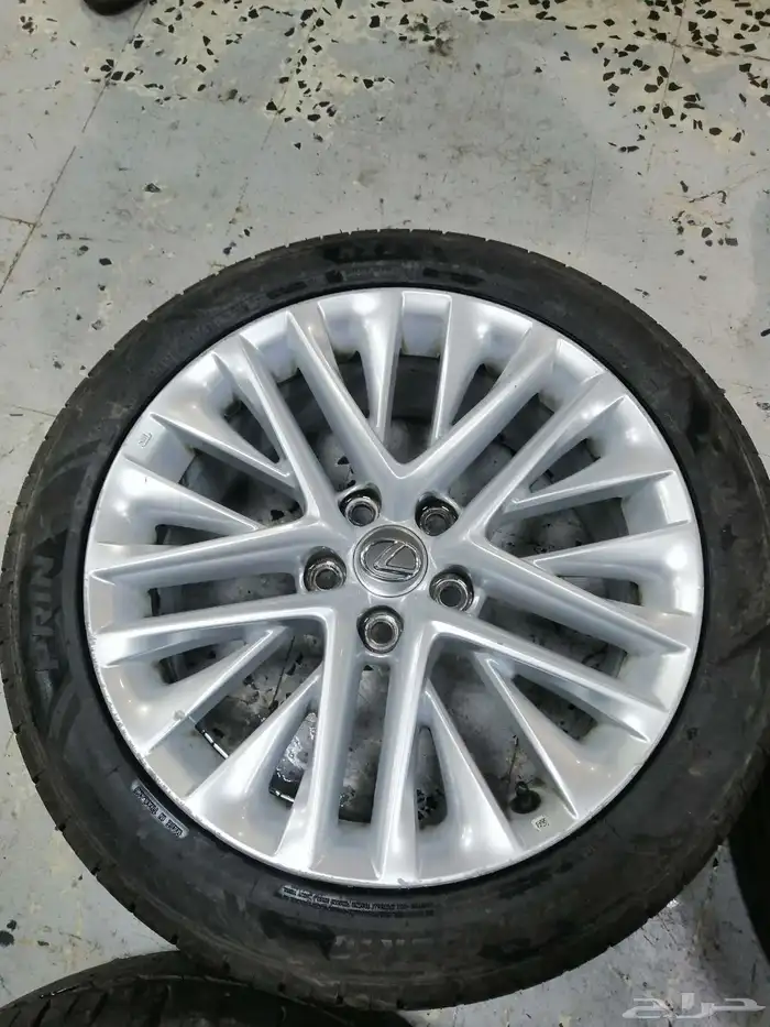 جنوط لكزس es350 أصلي وكاله مقاس 18 2