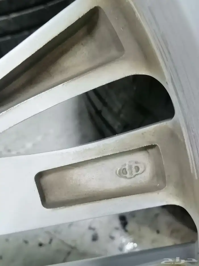 جنوط لكزس es350 أصلي وكاله مقاس 18 5