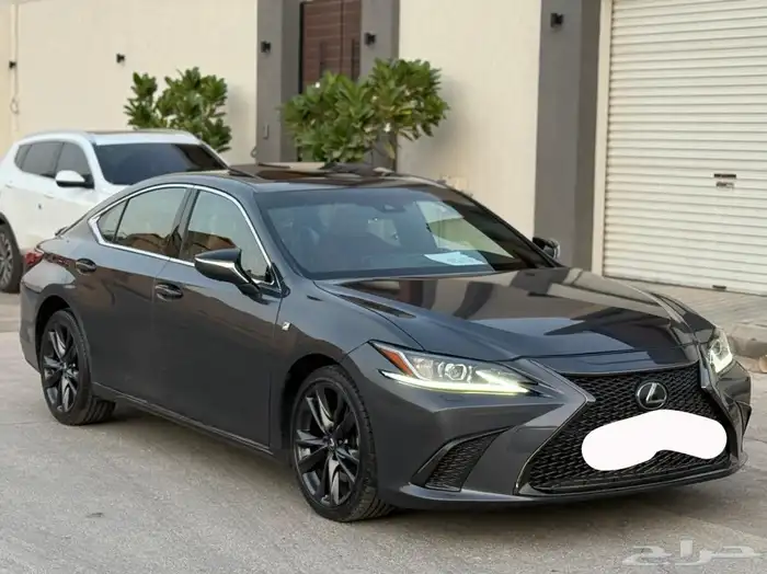 لكزس 2023 ES350 F Sport للبيع 7
