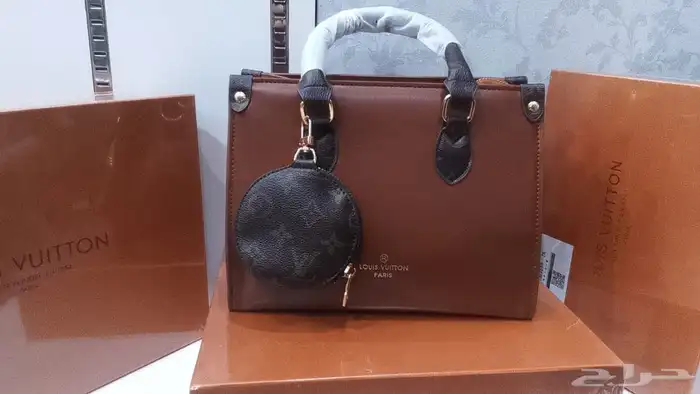شنط درجة أولى جمله وتجزئه لتواصل واتس 1