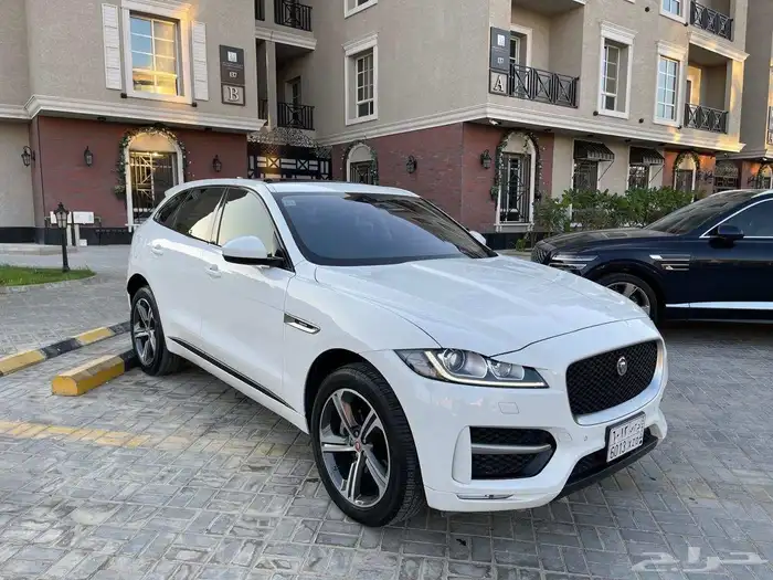 جيب جاكوار 2020 F-PACE 14