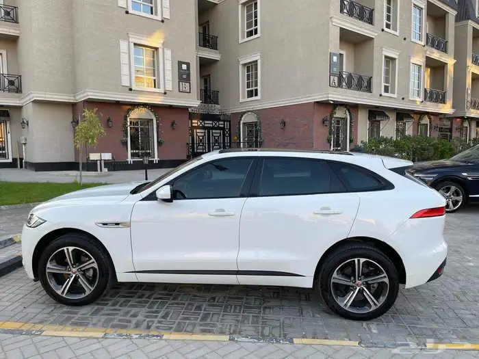 جيب جاكوار 2020 F-PACE 10