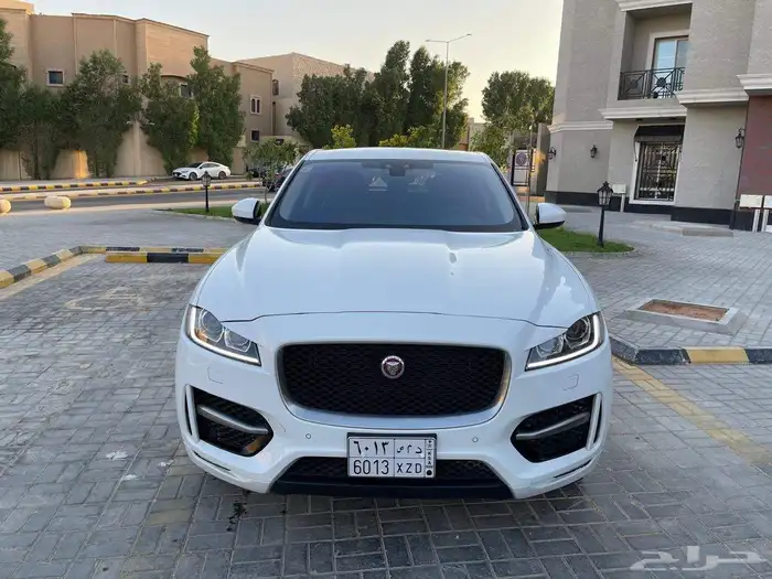 جيب جاكوار 2020 F-PACE 9