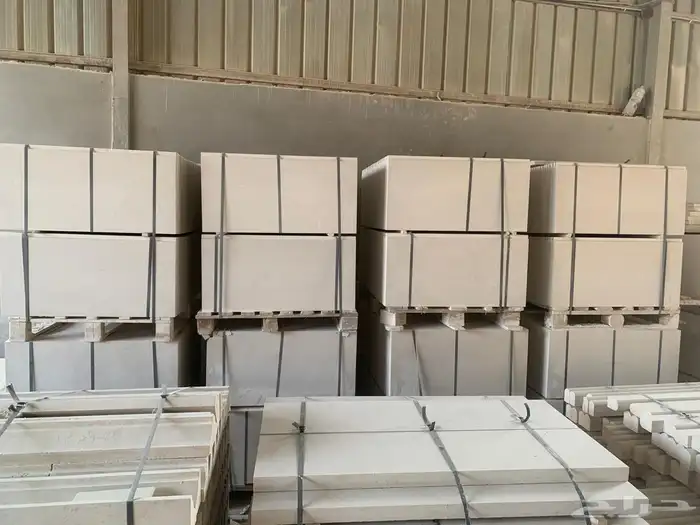 حجر الرياض نخب اول 8