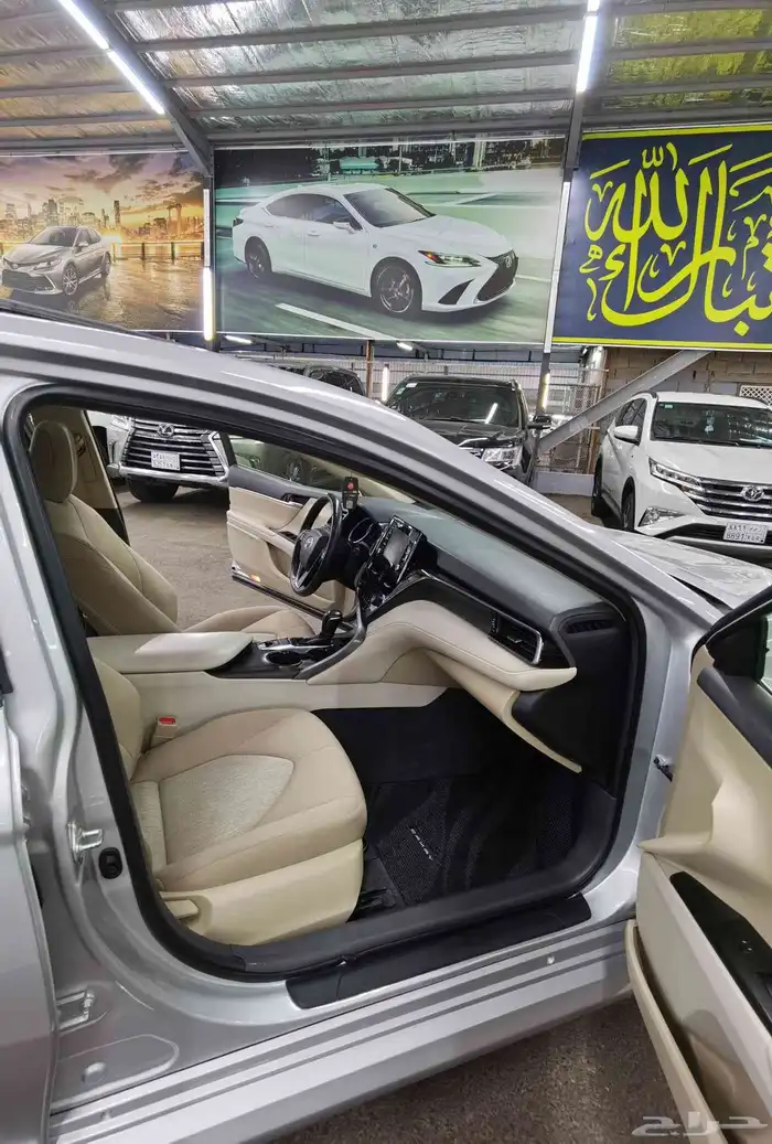 تايوتا كامري الموديل 2023 جي ال اي 13