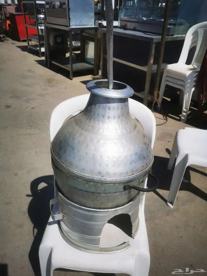 جرة فول المنيوم حجم وسط بحالة ممتازة استعمال خفيف 0