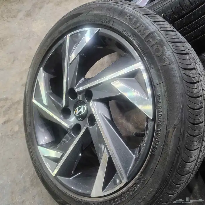 جنوط النترا 2025 اصلي وكاله مع كفرات كومهو 17 1