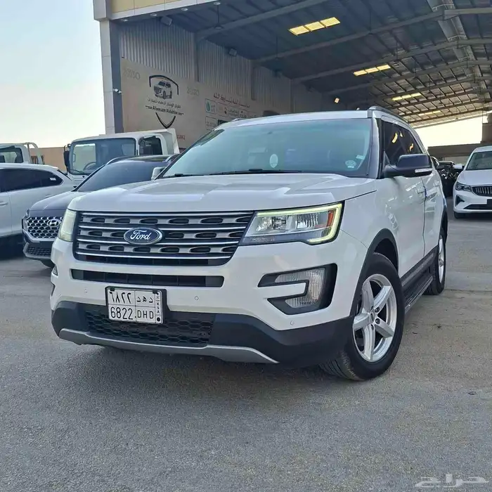 فورد اكسبلورر 2017 XLT 0