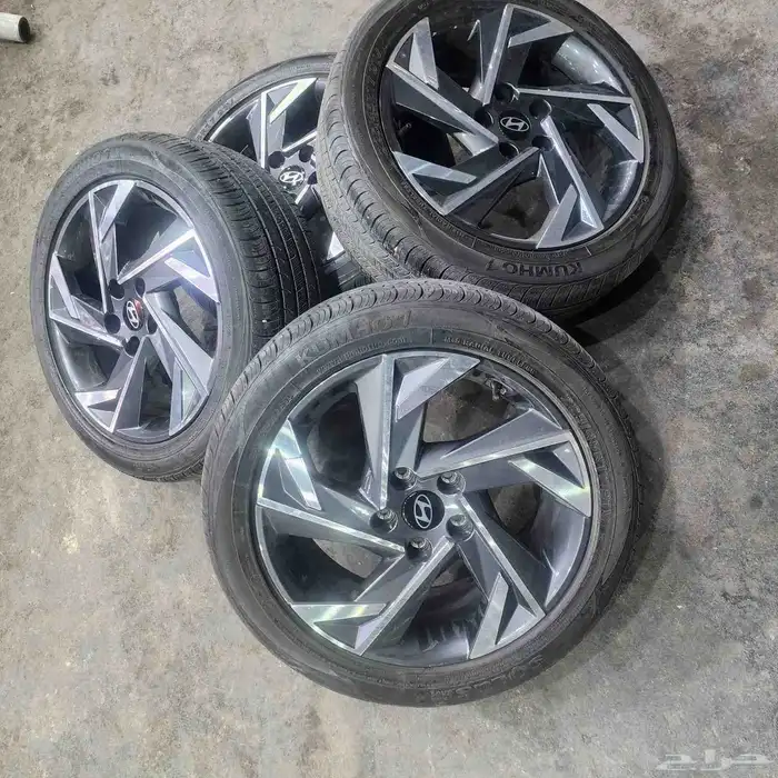 جنوط النترا 2025 اصلي وكاله مع كفرات كومهو 17 0