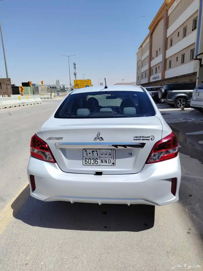 سياره مستبيشي للبيع ممشئ 125 قابل للزياده مطلوب فيها 27000ال 2