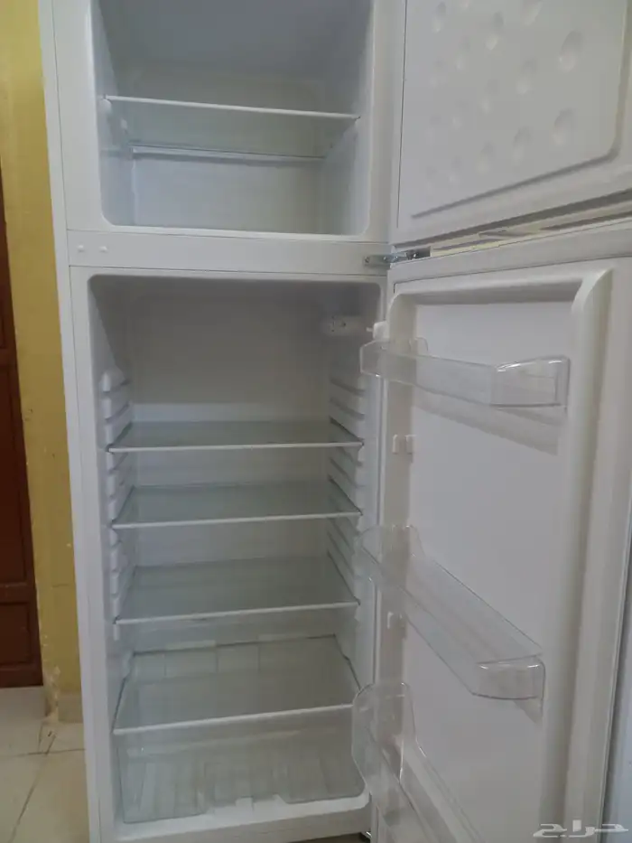 ثلاجة جديده للبيع رابغ 2