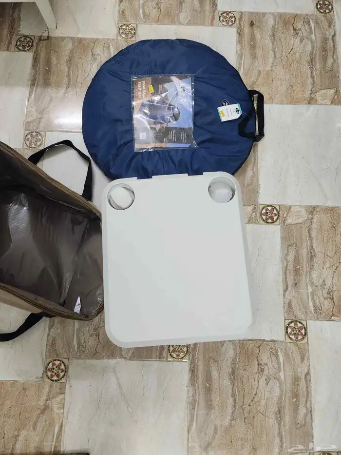 كرسي حمام متنقل مع خيمه حمام . 3