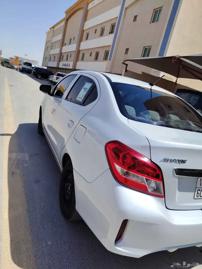 سياره مستبيشي للبيع ممشئ 125 قابل للزياده مطلوب فيها 27000ال 1