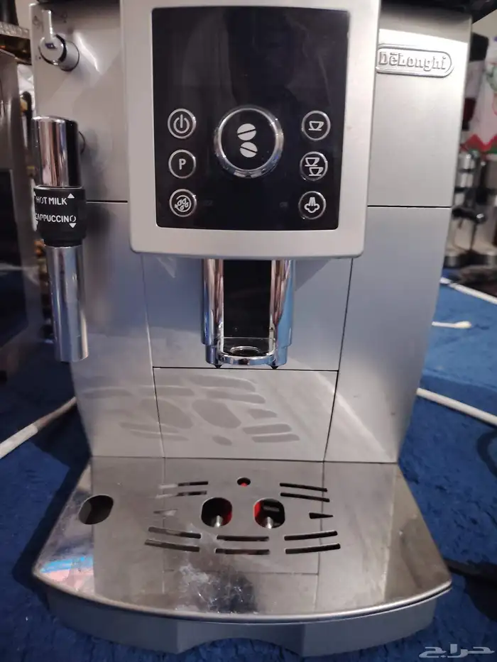 مكينه قهوة ديلونجي 3