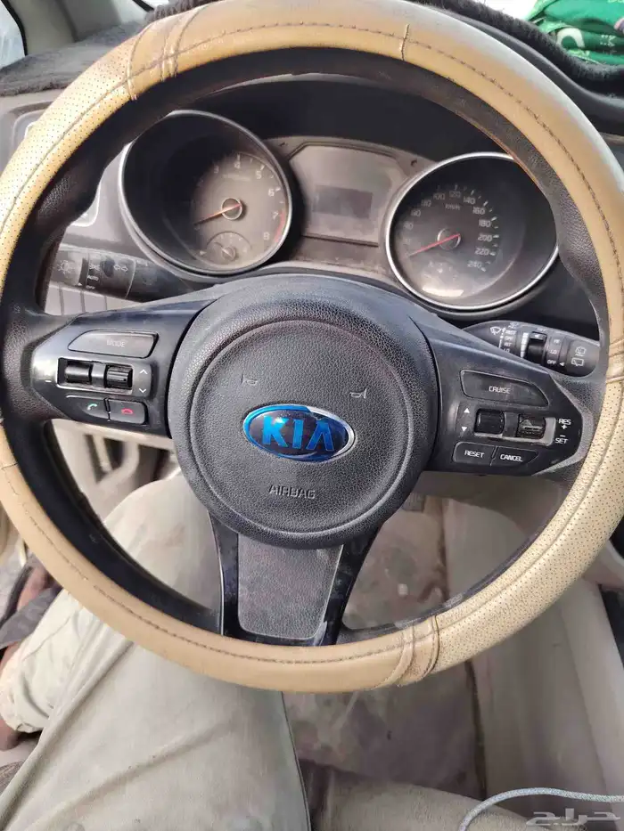 كيا كرنفال 2016 تشليح 6