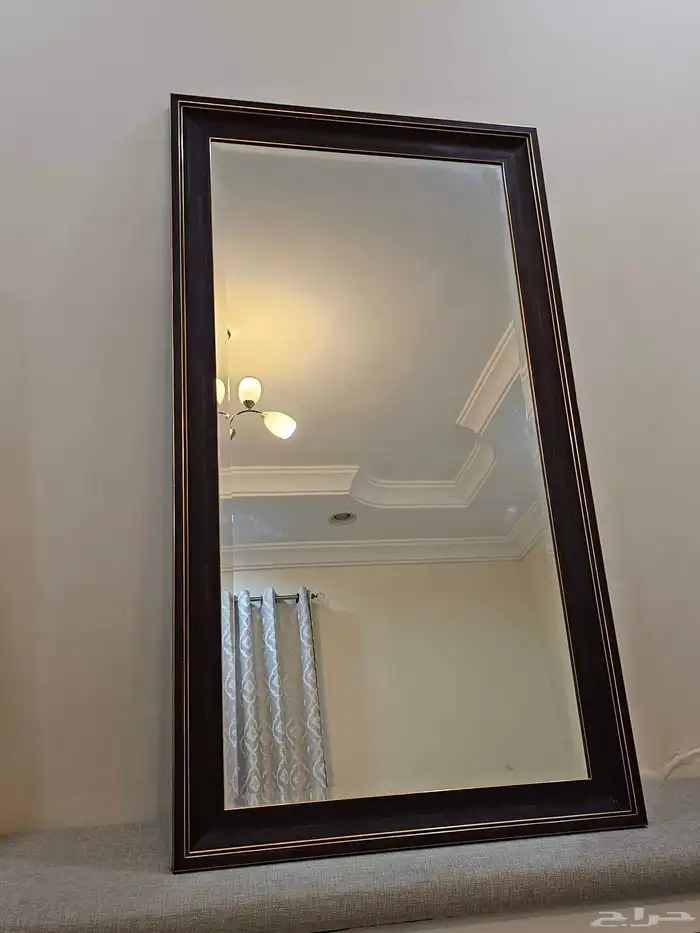 مرايا طويله. شبه جديدة 0