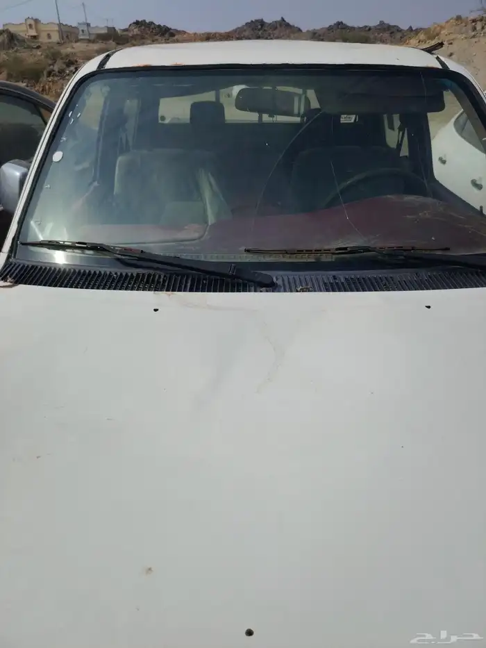 للبيع قطع هيلكس 2004 جميع القطع 4