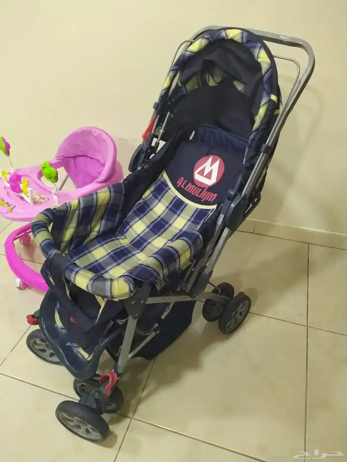 عربة اطفال 1