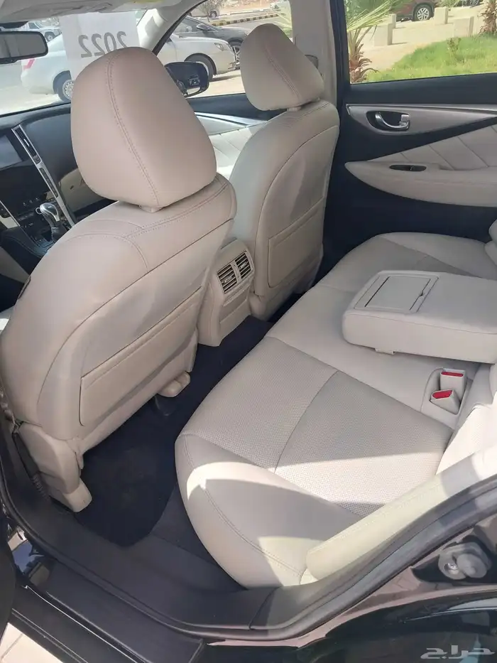 للبيع انفنتي Q50 موديل 2022 7