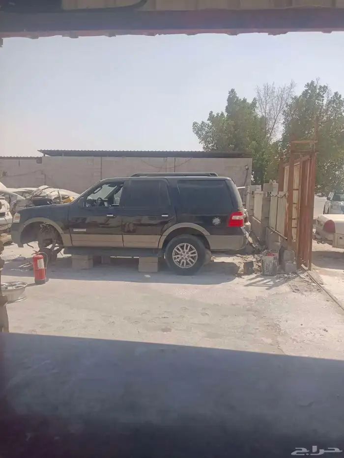 قطع غيار مستعملة نشتري فورد بكافة أنواعها 0