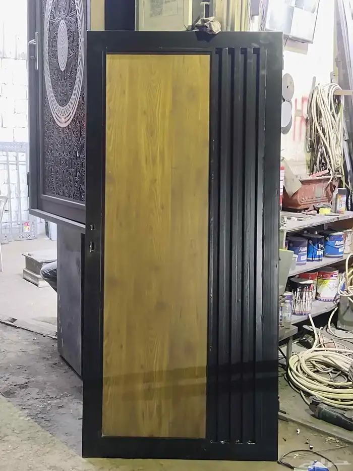 ورشة كيان الخليج للحداده المنيوم معلم محمد اجمل باكستاني 7