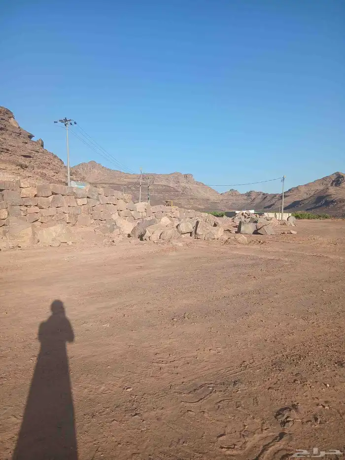 بكلين لقص الاراضي وبنا الحجر وحفريات قواعد 3