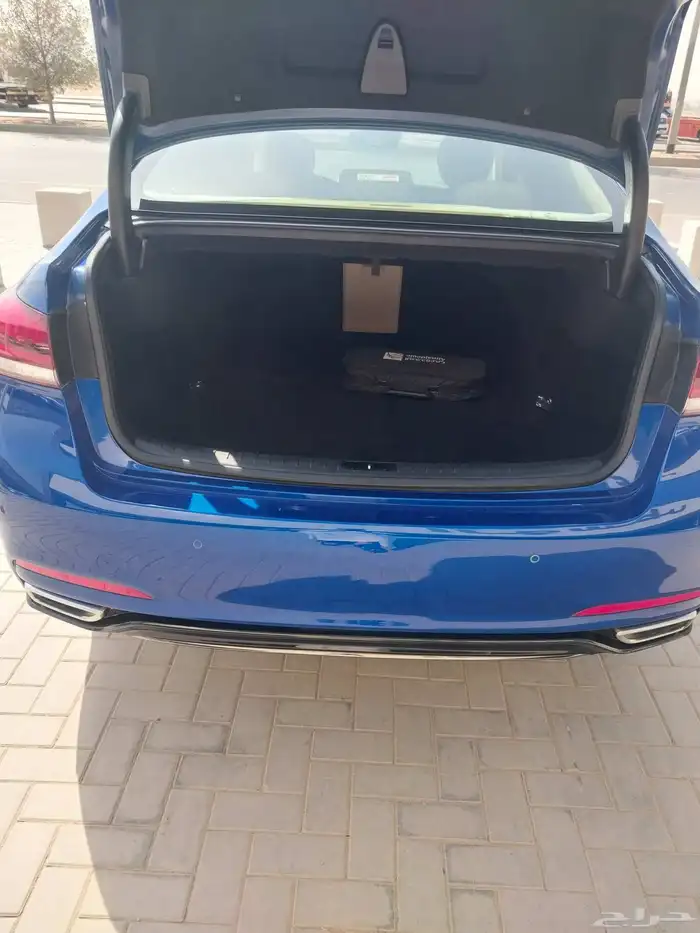 بيع هونداي جينسس موديل 2020 4