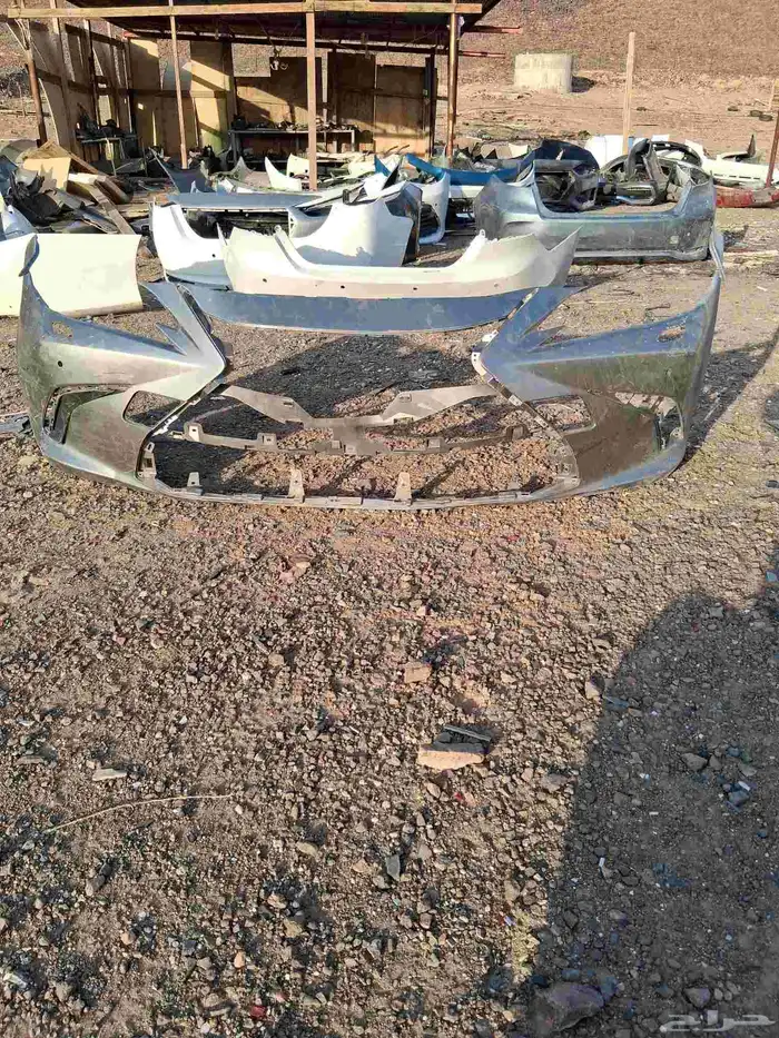 صدام لكزس 350 EC مديل 2023 1