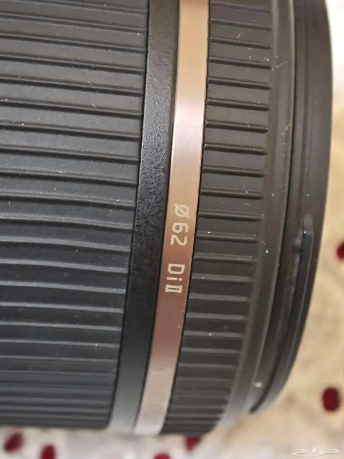 كاميرا نيكون D3400 مع عدسه تامرون 13