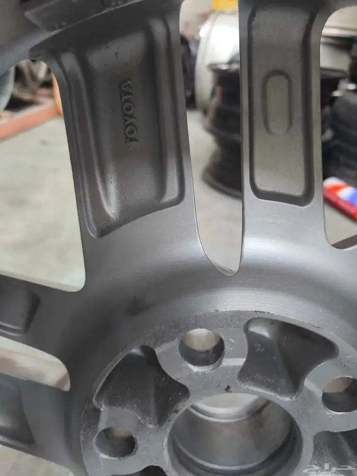 جنوط كامري سبورت اصلي وكاله مقاس 17 مديل 16 5