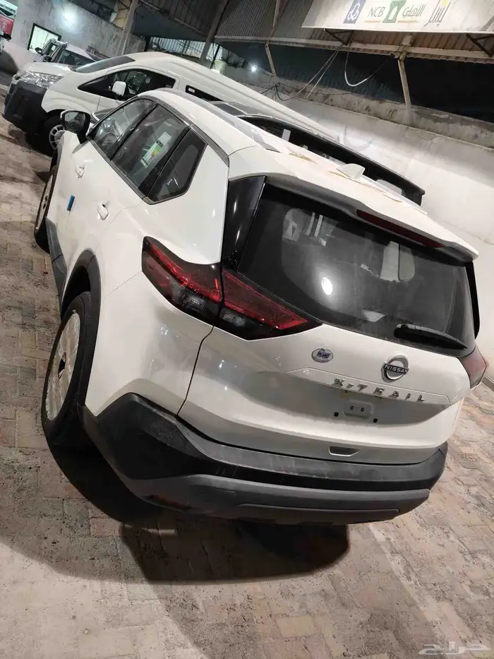 نيسان اكس تريل SV 2025 6