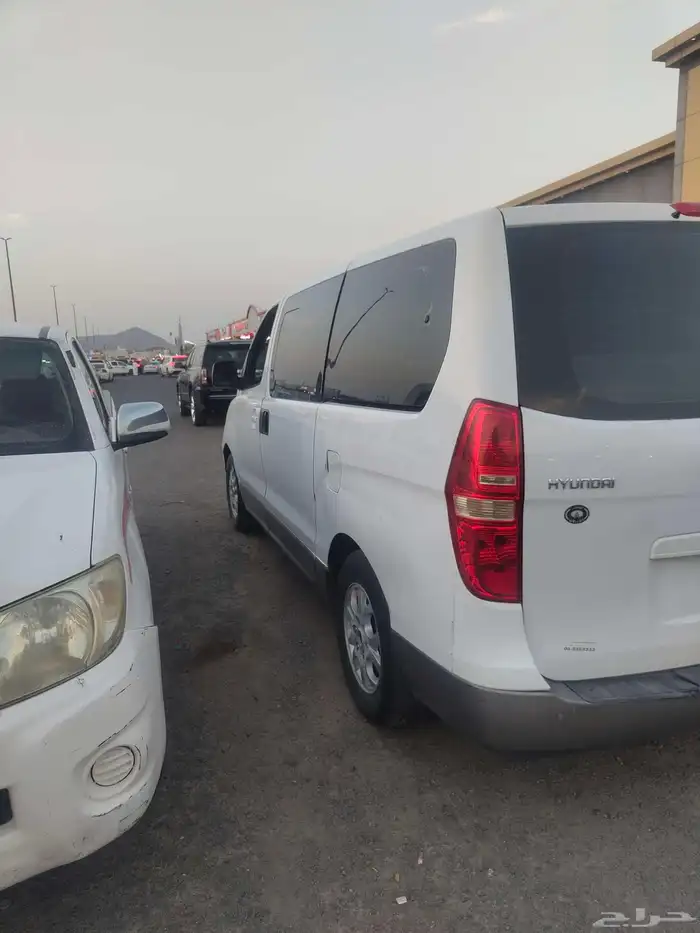 هونداي H1 2012 4
