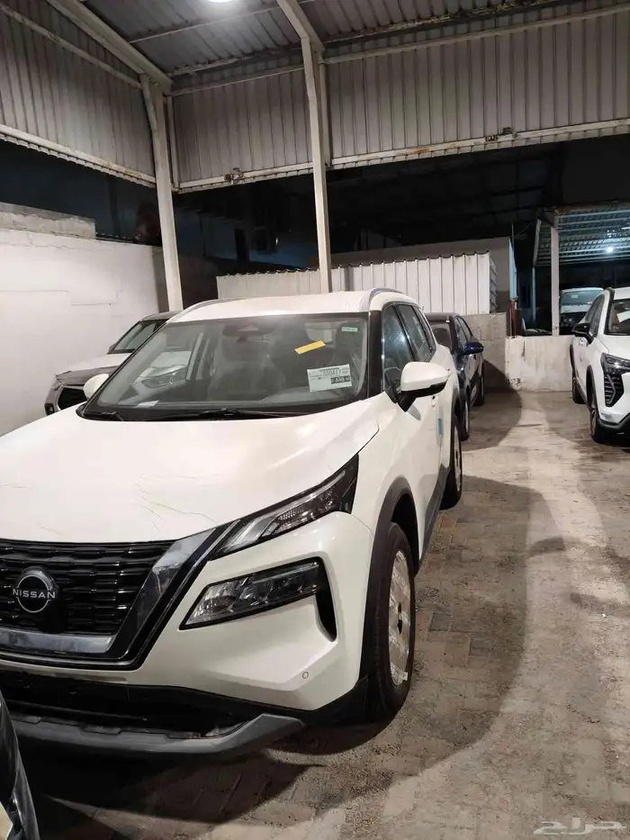 نيسان اكس تريل SV 2025 5