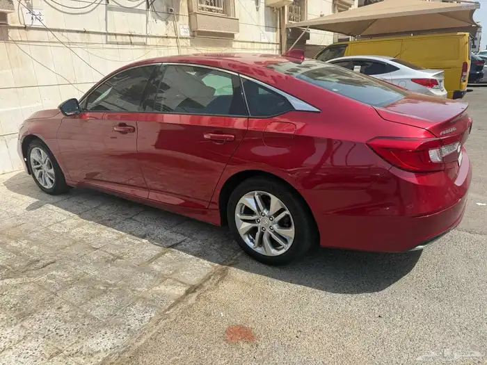 هوندا اكورد 1