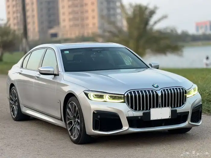 بي ام دبليو 2020 730Li 9