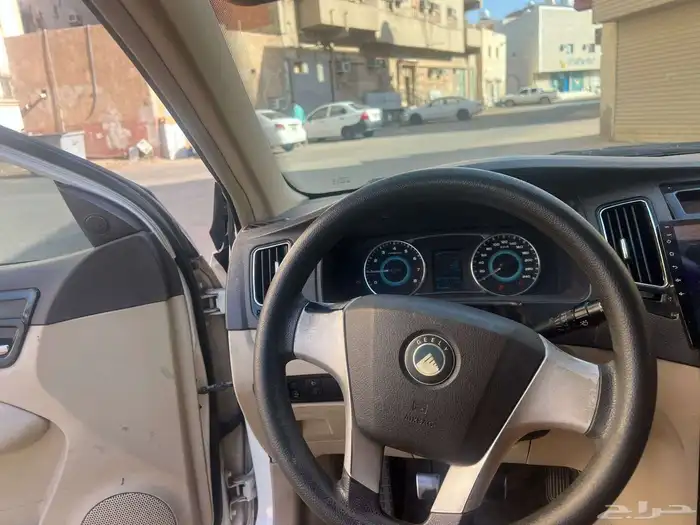 جيلي 2015 GC7 8