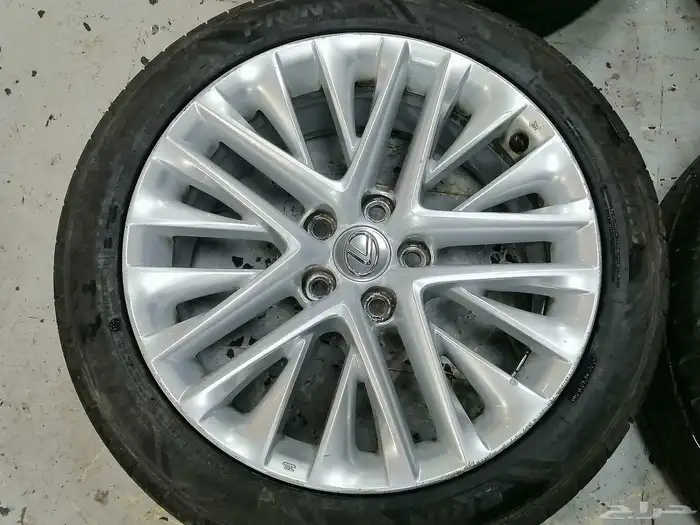 جنوط لكزس es350 أصلي وكاله مقاس 18 17