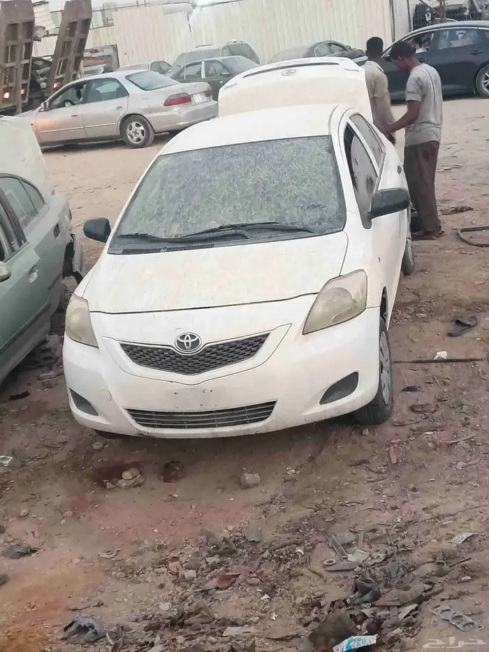 يوجد لدينا جميع قطع الغيار الانترا الاكسنت واليارس من مديل 2 4