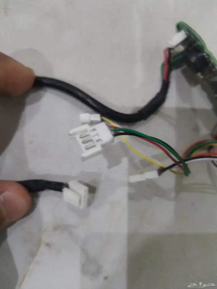شاشة سكوتر و شاحن شرط 1