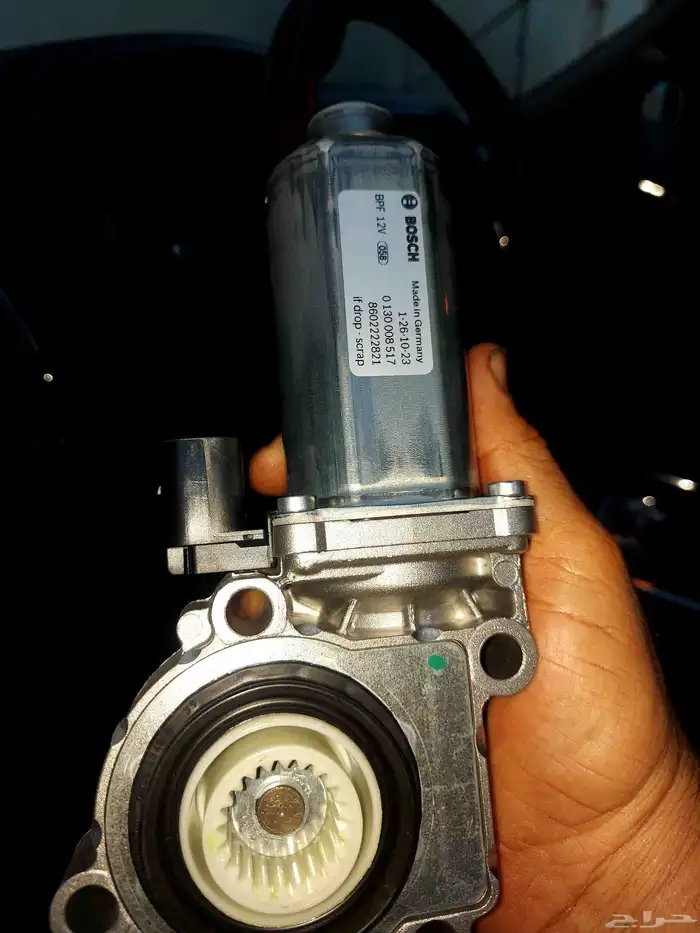 مطور دبل نيسان بلاتنيوم مستعل. يركب على Q80 0