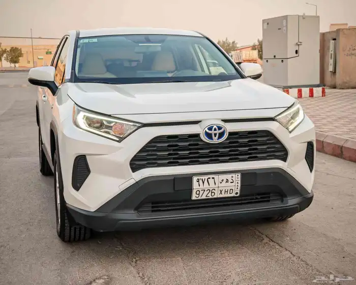 تايوتا راف فور جدا نظيف 1