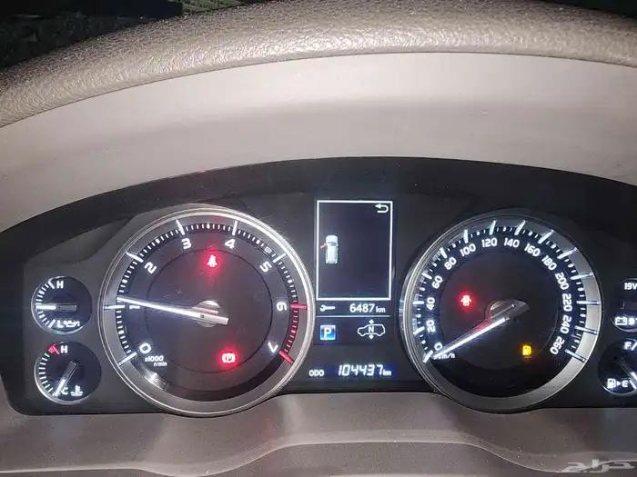 لاندكروزر 2018 vxr 3