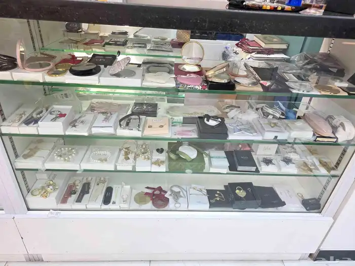 تم الافتتاح الدمام سوق الجملة عطور ميني توزيعات شنط هدايا ار 2