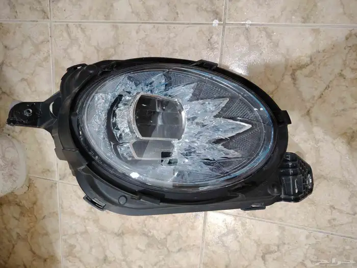 بنتلي بنتياقا شمعه وحامل لديترات 2