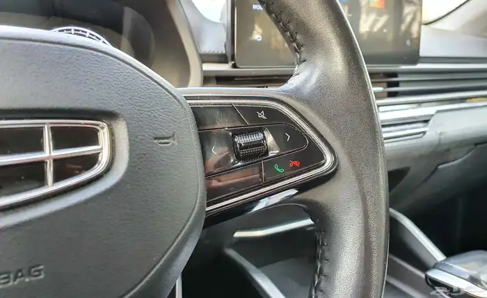 جيلي ام جراند 2023 استاندر سعودي 21