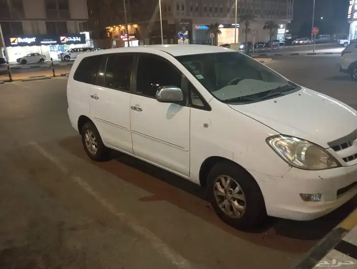 اينوفا مديل 2008 6