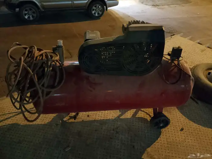 كومبريسور و منشار خشب كبير 9