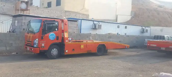 نقل سيارات ومعدات داخل جده وخارج جده Satha jeddah rent a ca 3